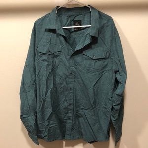 Men’s Prana shirt